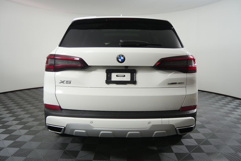Thumbnail: 2022 BMW X5 - 4