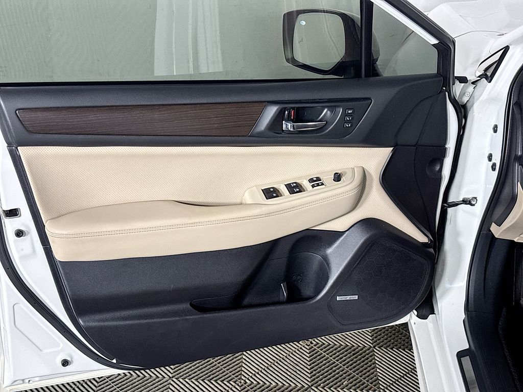 2017 Subaru Legacy 3.6R