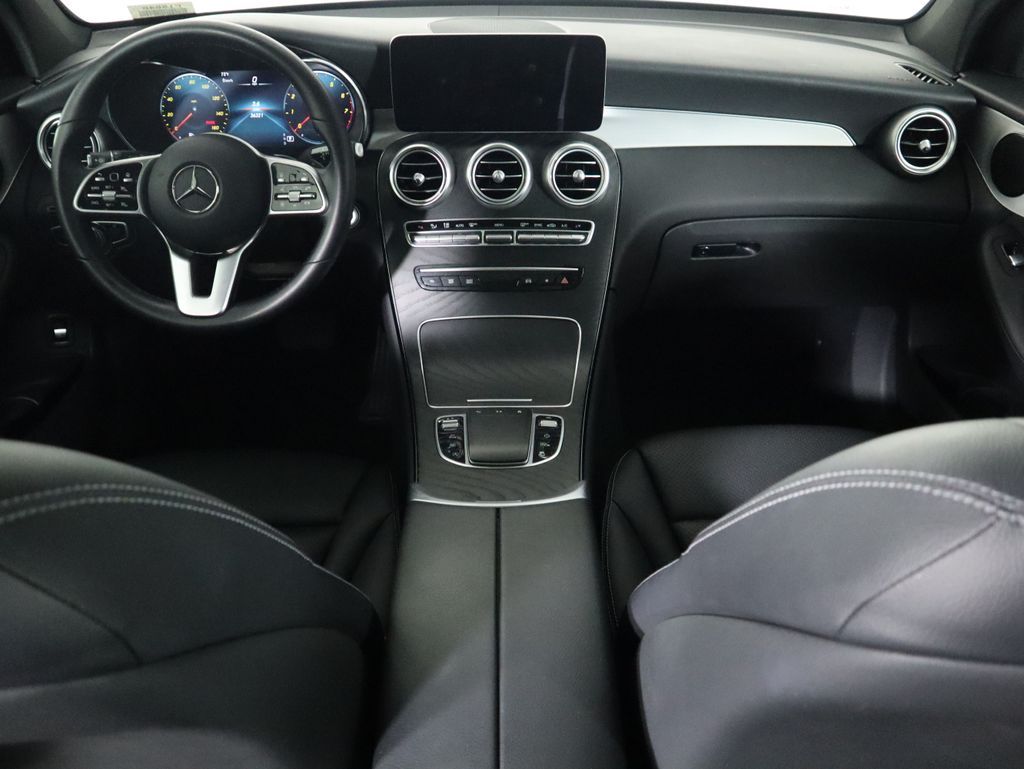 2022 Mercedes-Benz GLC 300 13