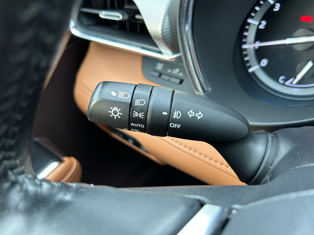 2021 Toyota Highlander Platinum 24