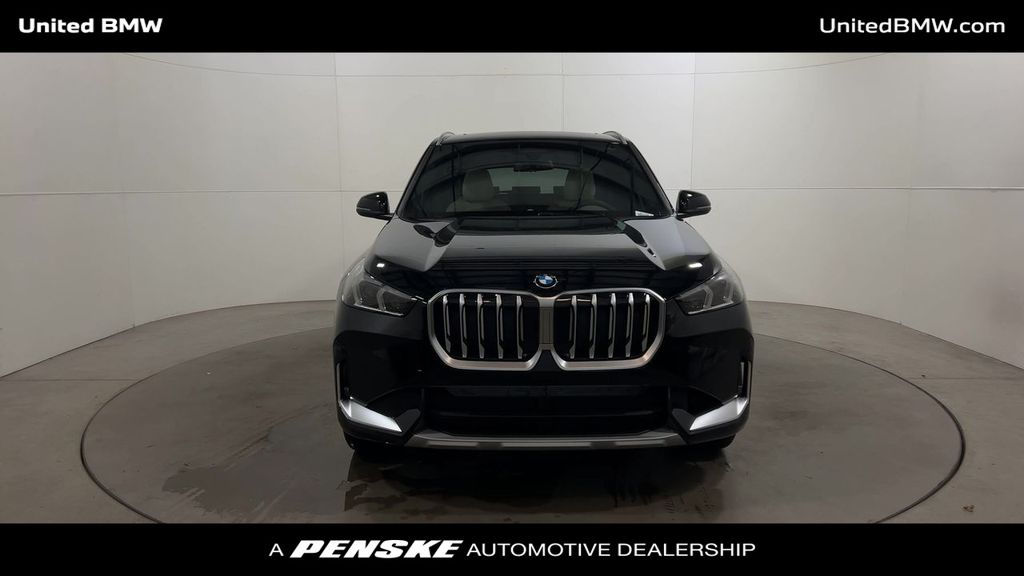 2025 BMW X1 xDrive28i 3