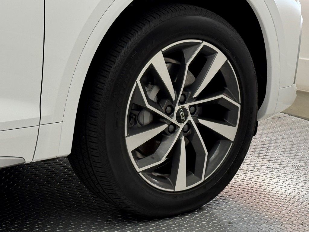 2024 Audi Q5 e Premium Plus 15