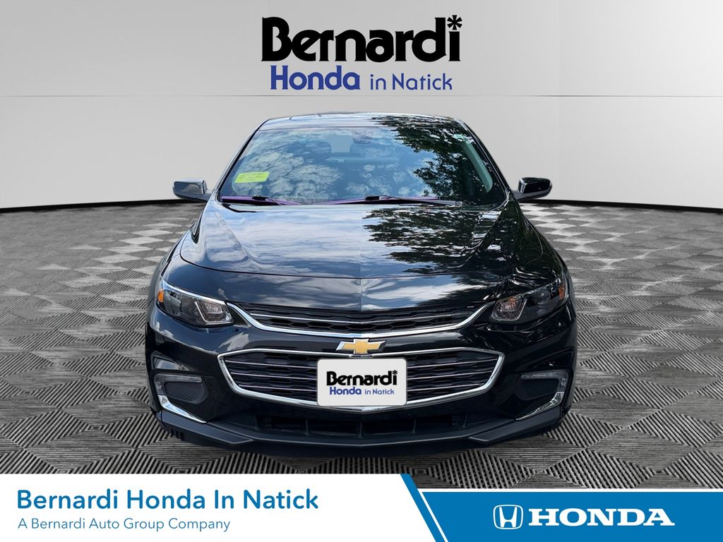Mosaic Black Metallic 2018 Chevrolet Malibu Sedan Front-Wheel Drive 6-Speed Automatic