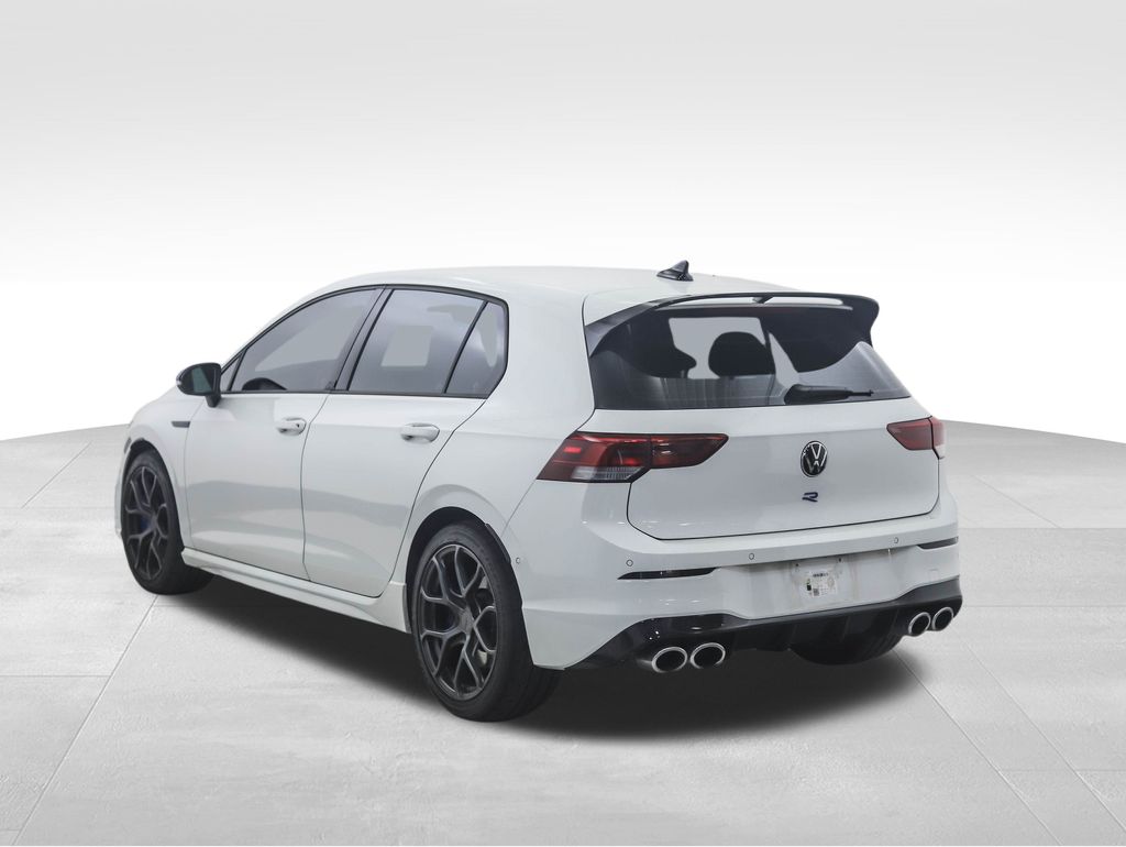 2023 Volkswagen Golf R 3