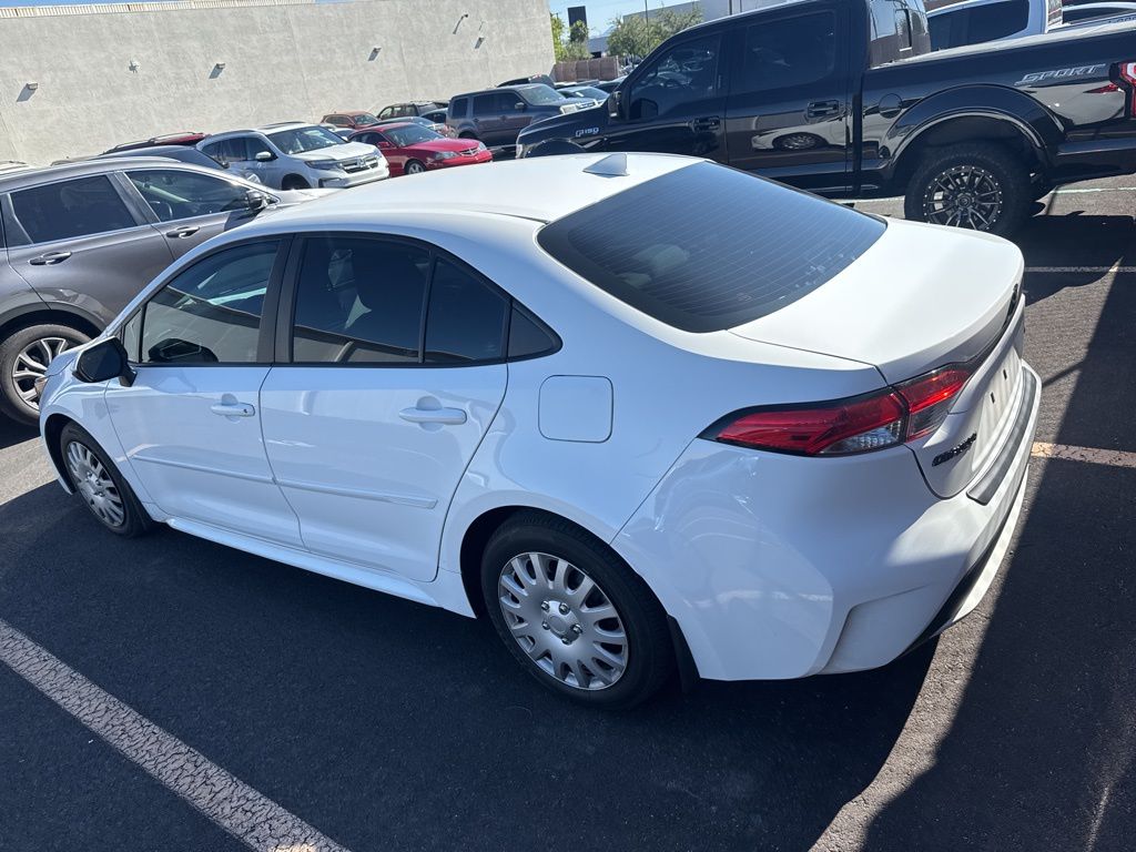 2021 Toyota Corolla LE photo