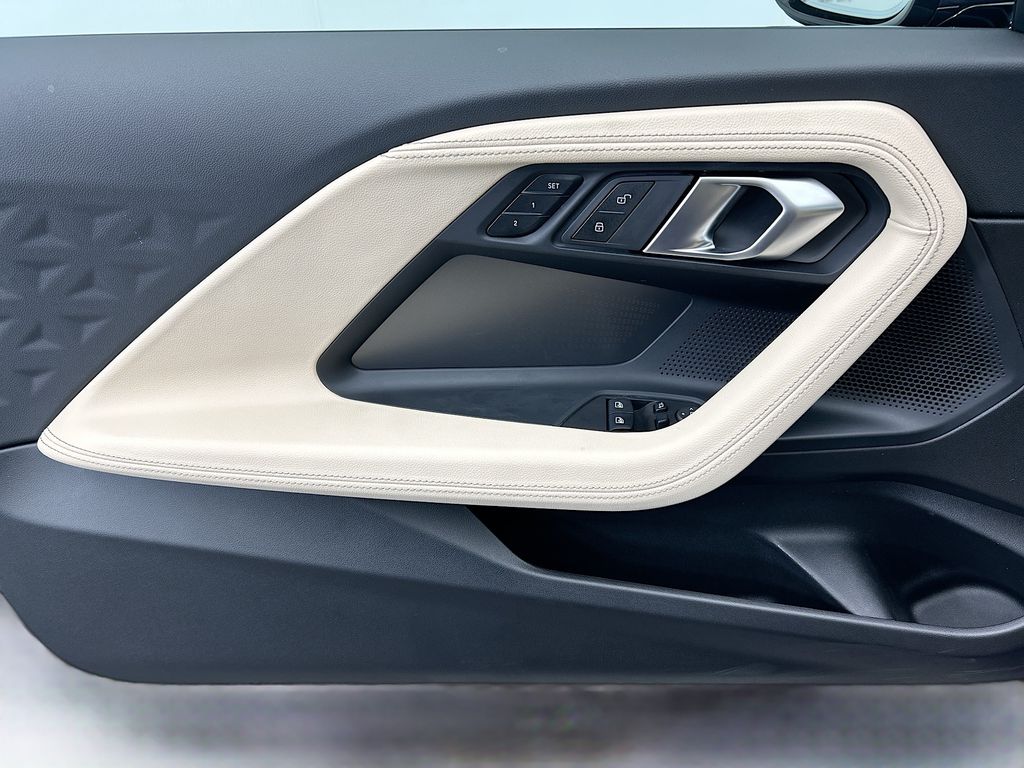 Thumbnail: 2026 BMW 2 Series - 23