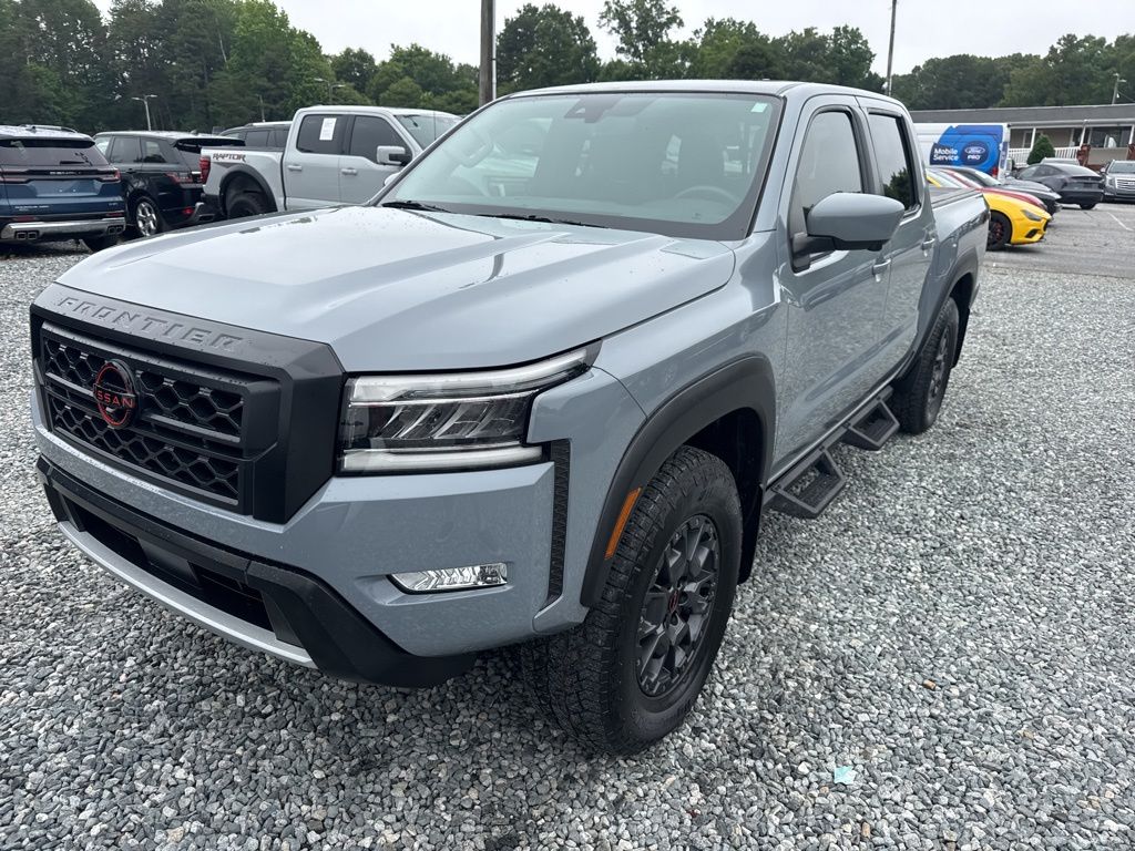 2024 Nissan Frontier PRO-4X Crew Cab 4X4's photo