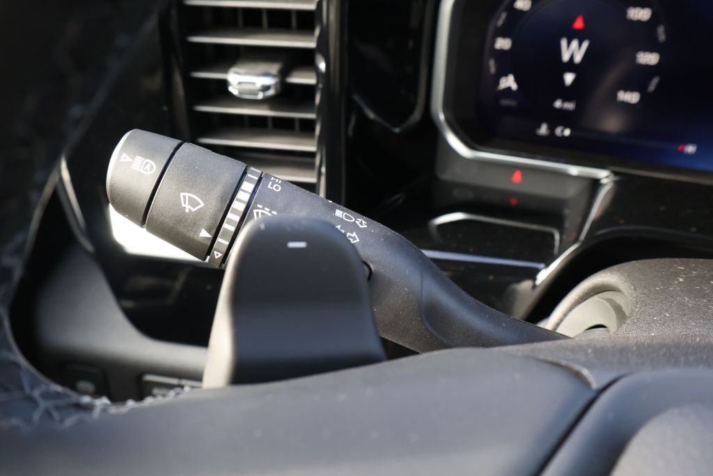 Thumbnail: 2026 Chevrolet Silverado 1500 - 22