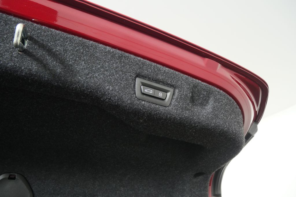 Thumbnail: 2025 BMW i5 - 19