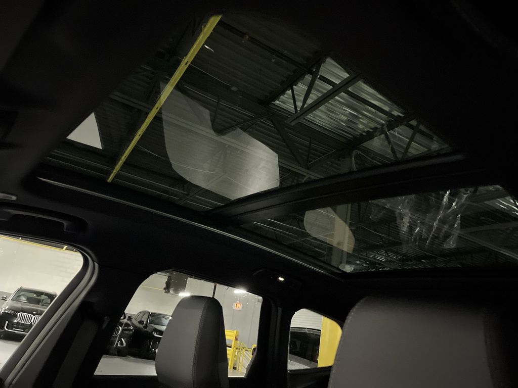 Thumbnail: 2026 BMW X1 - 22