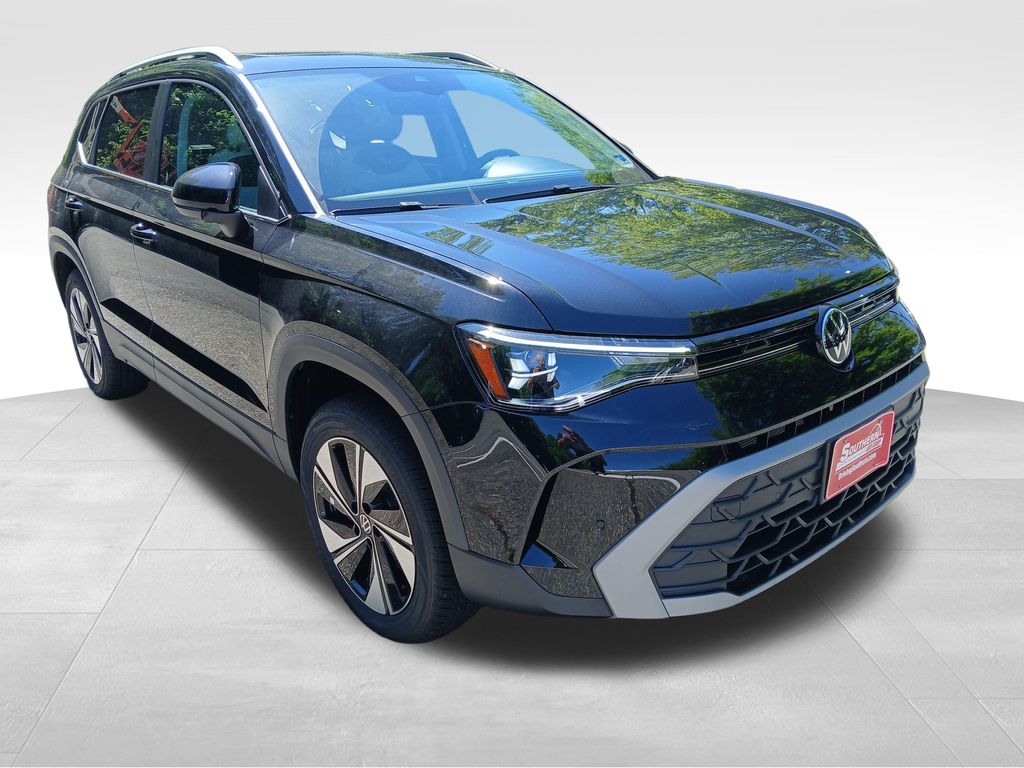 New 2026 Black Volkswagen 1.5T SE image 7