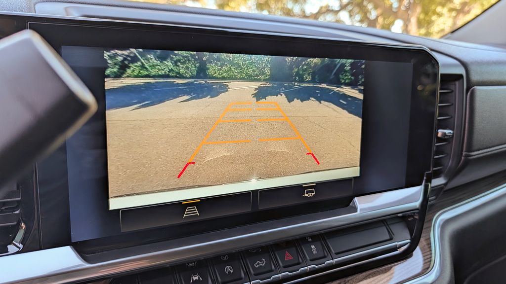 Used 2022 Chevrolet Silverado 1500 LT 4D Crew Cab