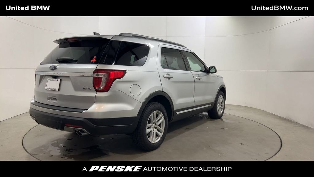 Thumbnail: 2018 Ford Explorer - 8