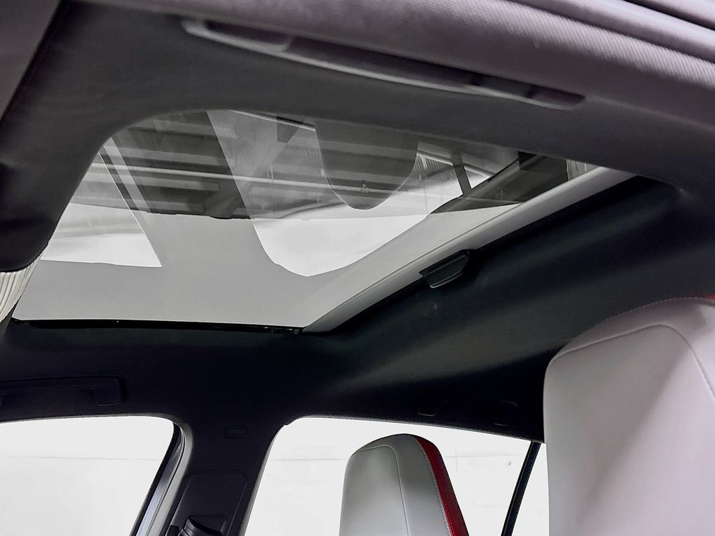 2023 Volkswagen Golf GTI Autobahn