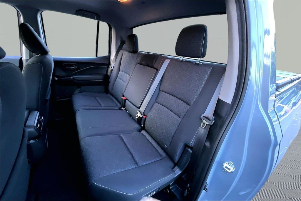 2024 Honda Ridgeline Sport - Photo 16