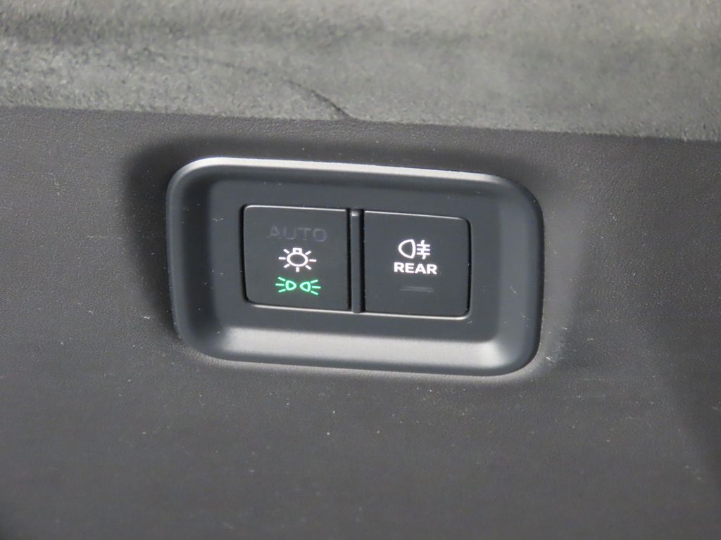 Thumbnail: 2024 Porsche  - 23