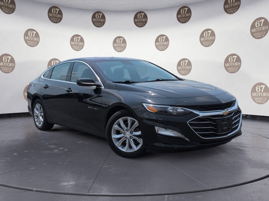 2024 Chevrolet Malibu LT with 1LT FWD