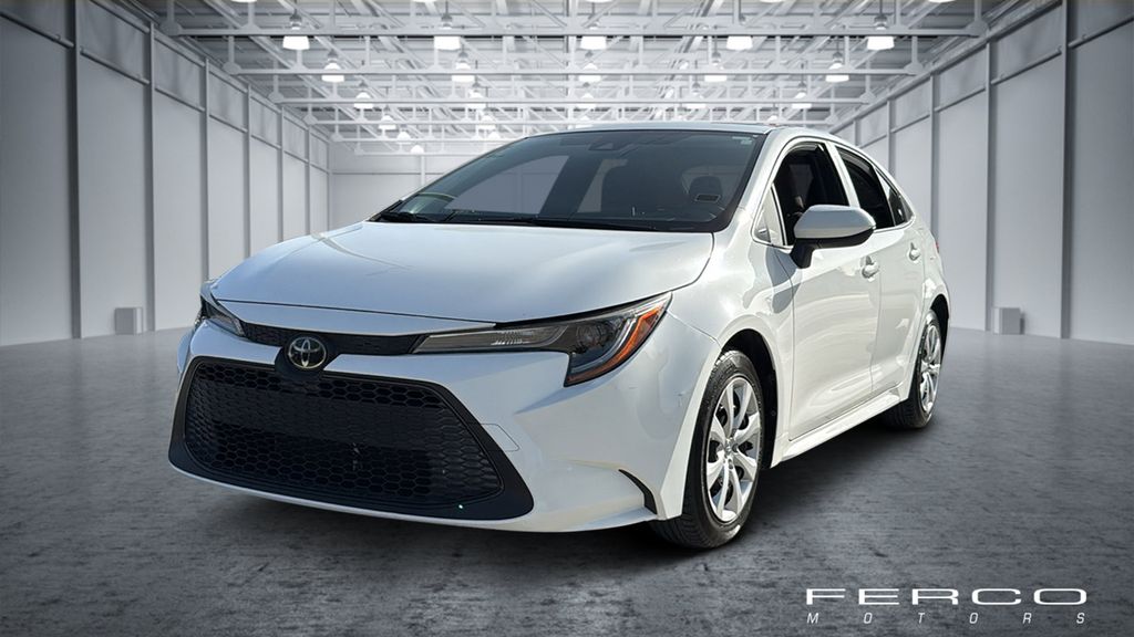 2021 Toyota Corolla LE 4D Sedan - Image 1