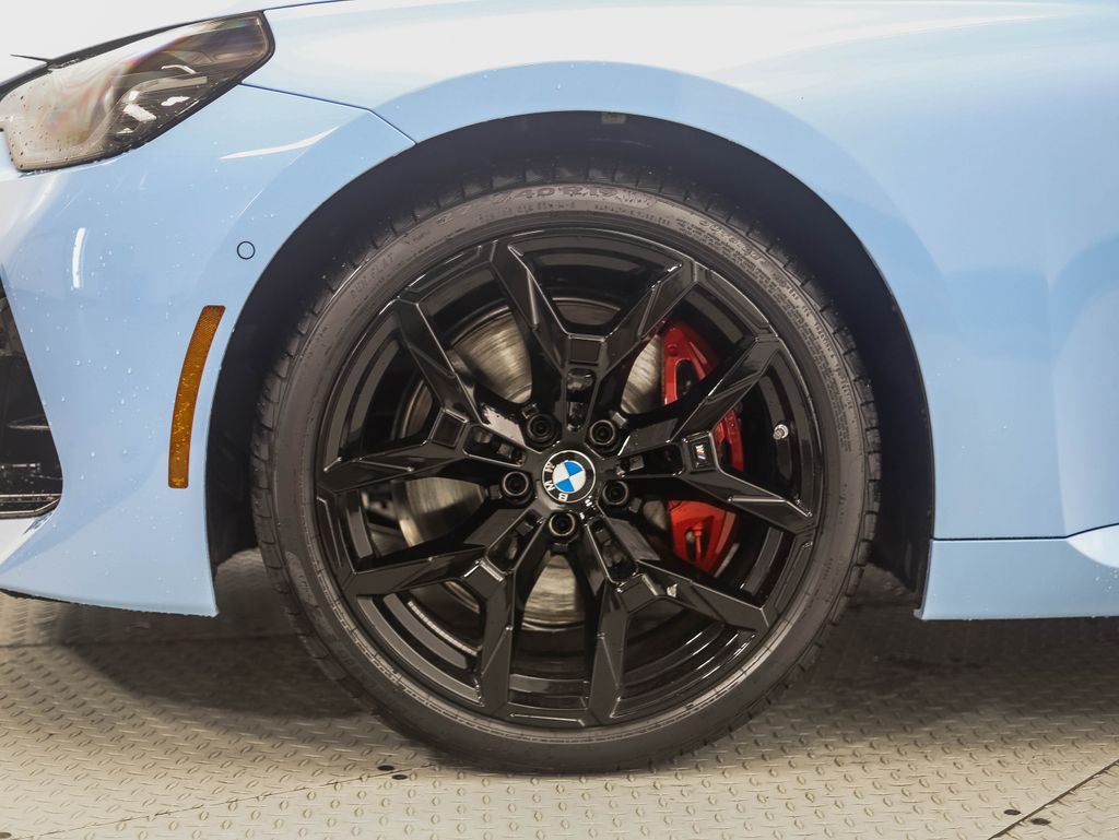 Thumbnail: 2025 BMW 2 Series - 2