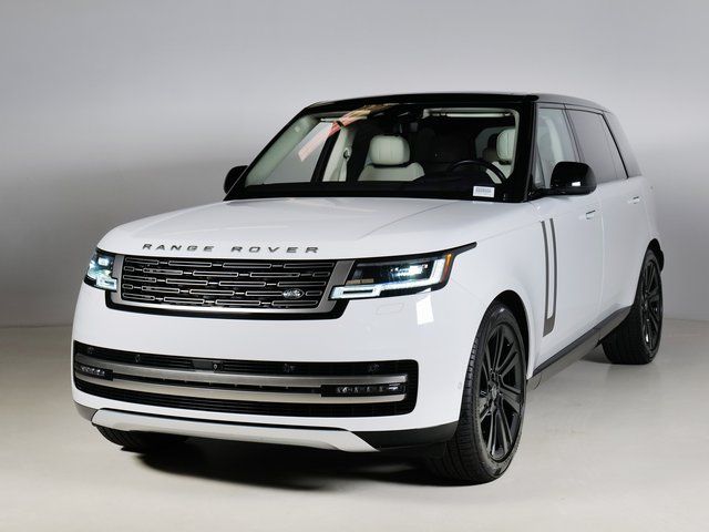 2023 Land Rover Range Rover P530 SE LWB AWD