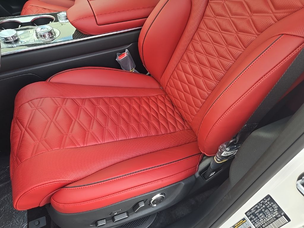 Thumbnail: 2025 Genesis GV80 - 15