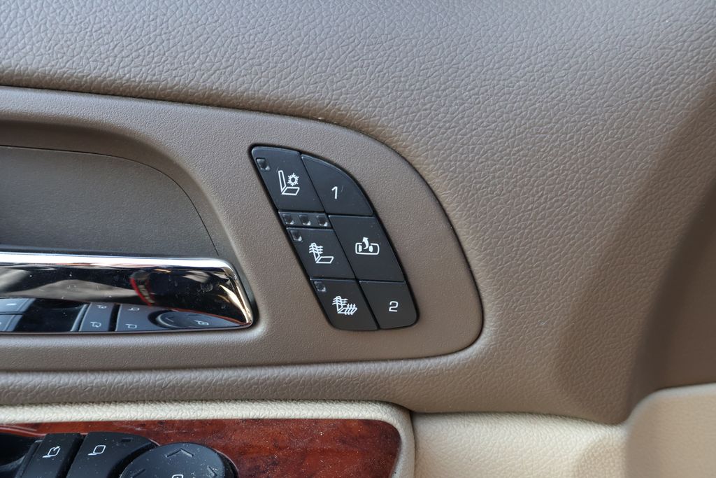 2013 Chevrolet Silverado 1500 LTZ 16