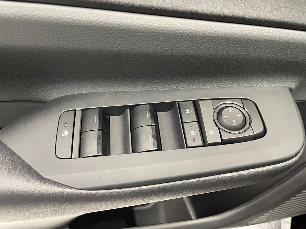 2024 Toyota Prius LE 10