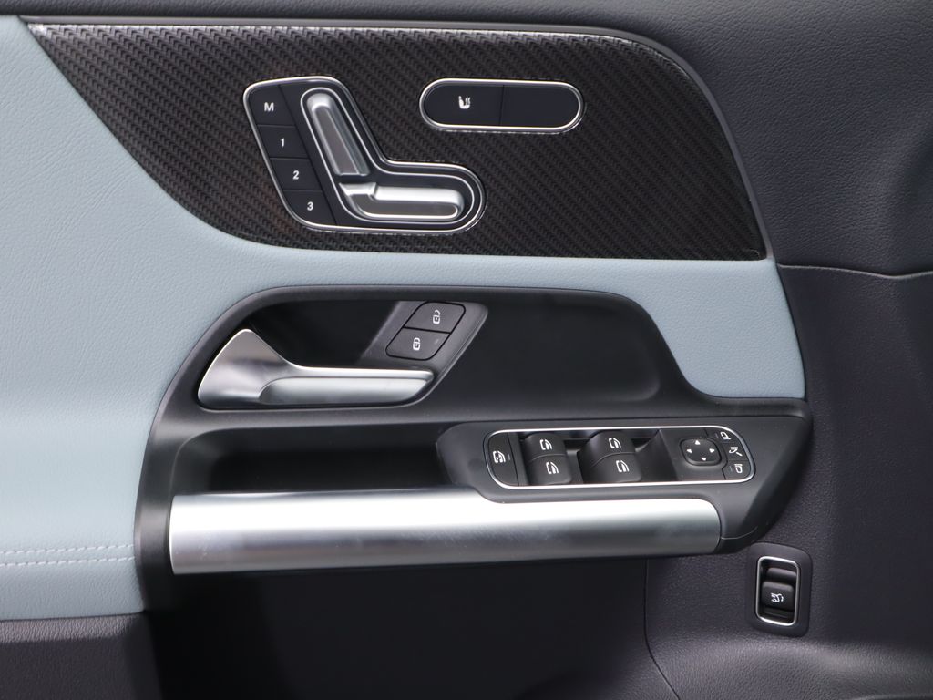 Thumbnail: 2026 Mercedes-Benz GLA - 25