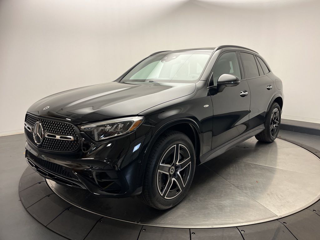 Thumbnail: 2025 Mercedes-Benz GLC - 3