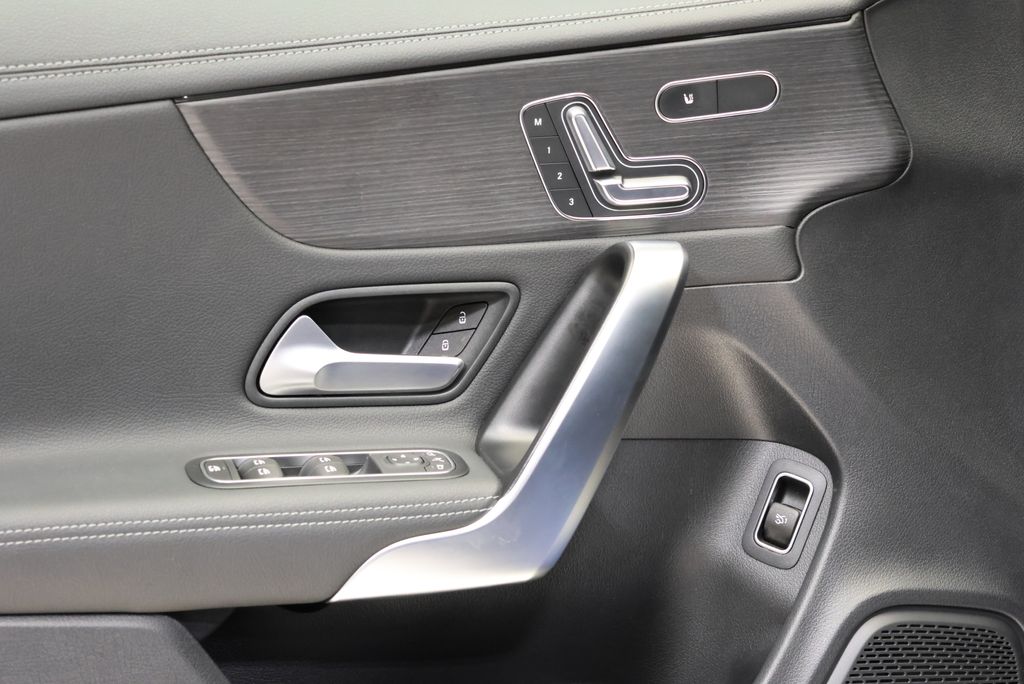 Thumbnail: 2026 Mercedes-Benz CLA - 32