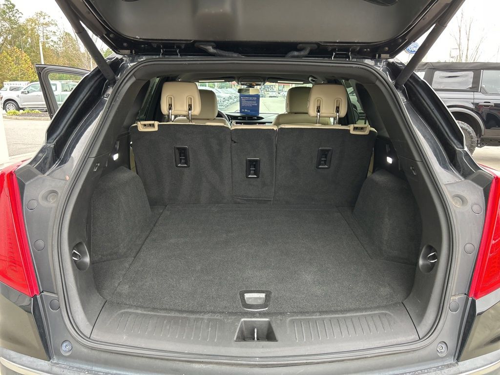 2017 Cadillac XT5 Standard