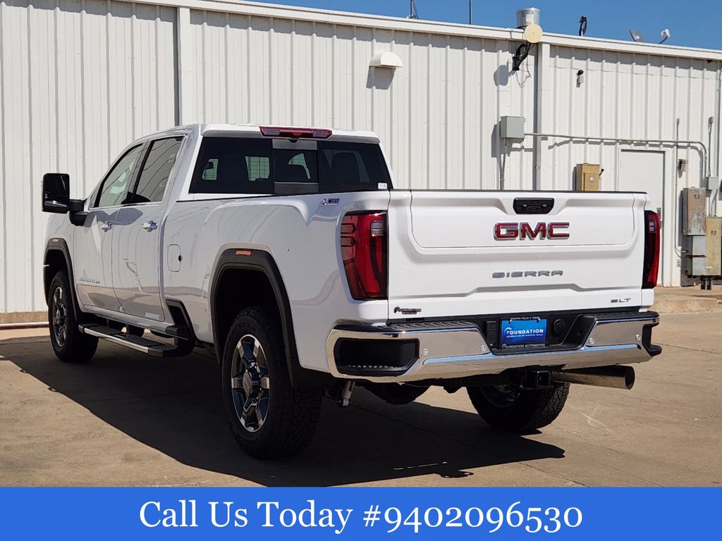 2025 GMC Sierra 3500HD SLT 3