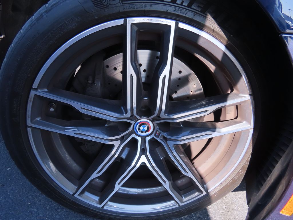 Thumbnail: 2023 BMW M5 - 18