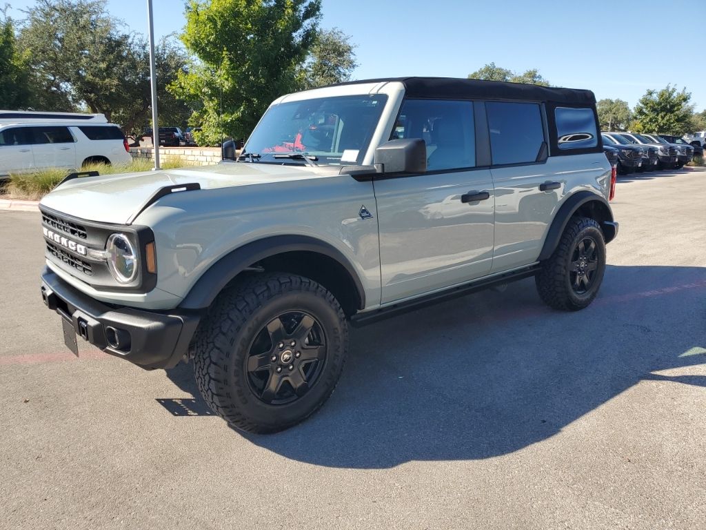 Used Car 2024 Ford Bronco  Black Diamond For Sale Under $50,000 In Austin, Texas