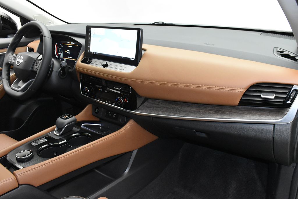 Thumbnail: 2026 Nissan Rogue - 28