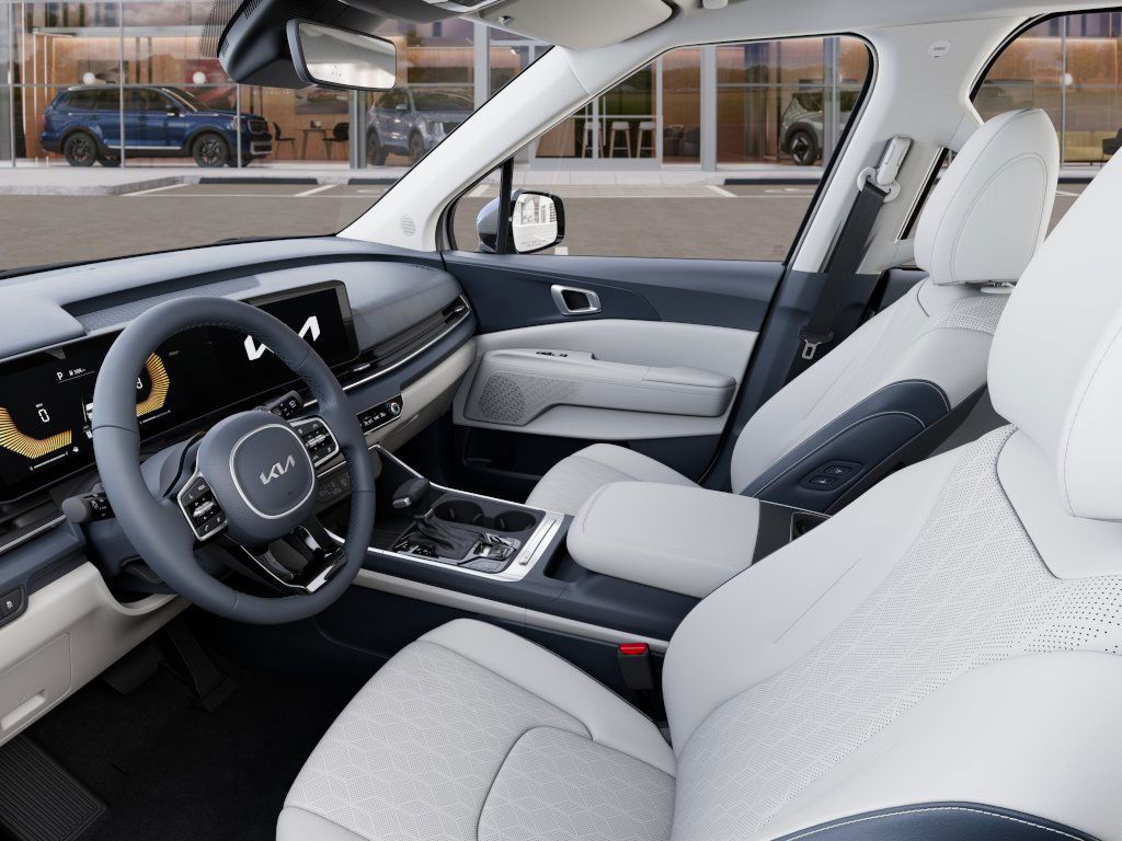 New 2026 Snow White Pearl Kia EX image 17