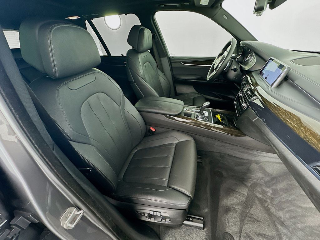 2018 BMW X5 xDrive50i 29