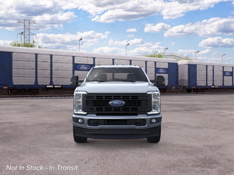 New 2026 Oxford White Ford XL image 6