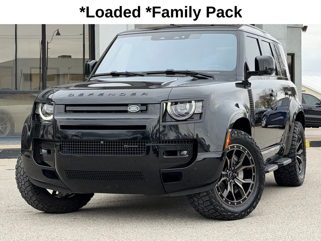 Black 2022 Land Rover Defender 110 X-Dynamic SE AWD SUV / Crossover All-Wheel Drive 8-Speed Automatic