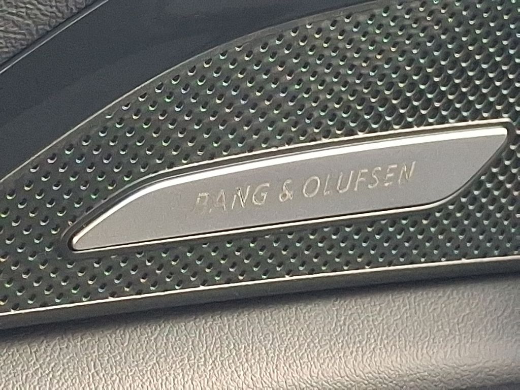 Thumbnail: 2025 Audi Q5 - 24