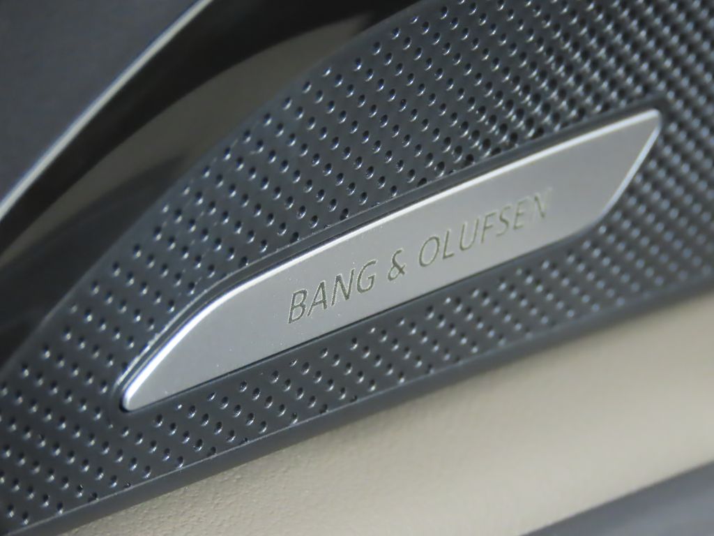 Thumbnail: 2025 Audi Q5 - 27