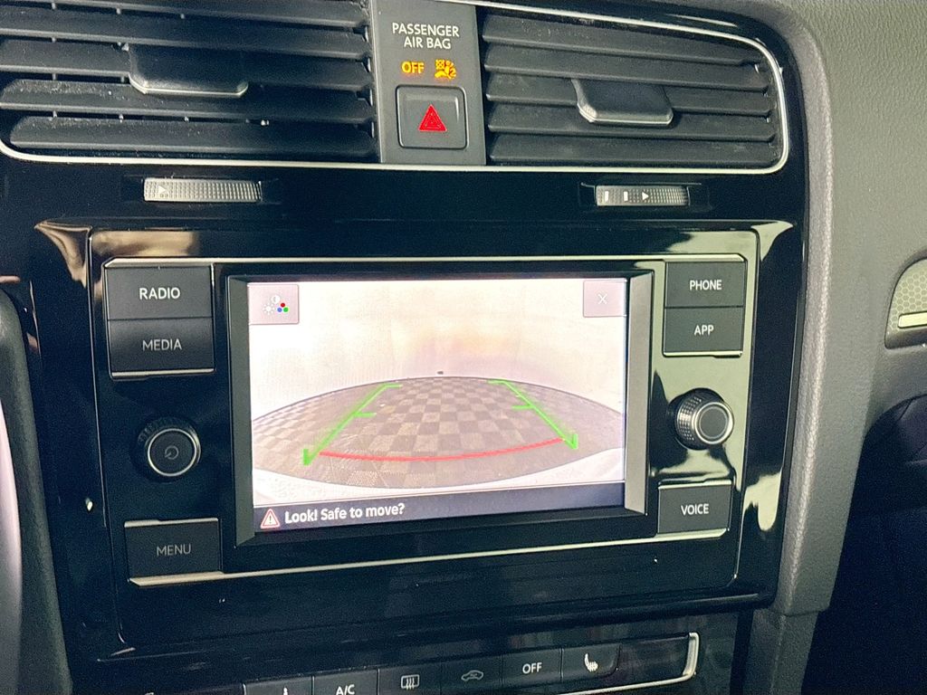 2021 Volkswagen Golf GTI 2.0T S