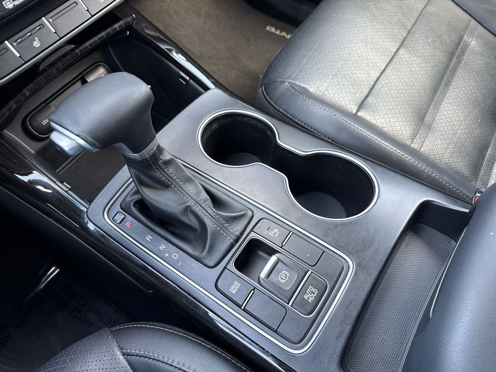 Certified Used 2020 Black Kia EX image 24