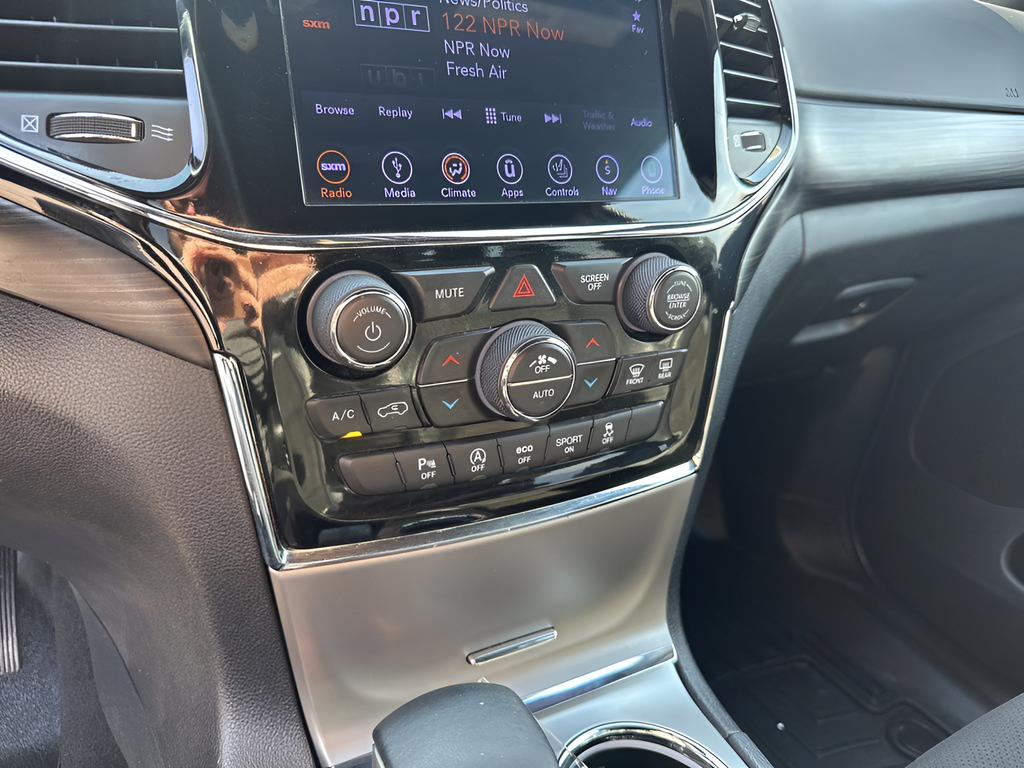 Used Car 2019 Jeep Grand Cherokee  Altitude For Sale Under $15,000 In Austin, Texas