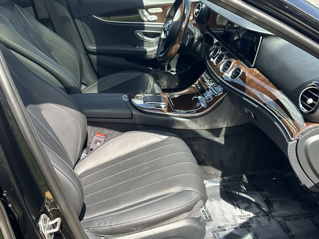 Thumbnail: 2023 Mercedes-Benz E-Class - 21