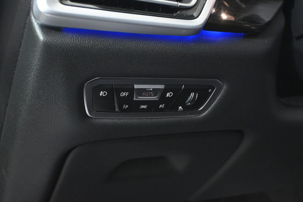 Thumbnail: 2020 BMW X6 - 27