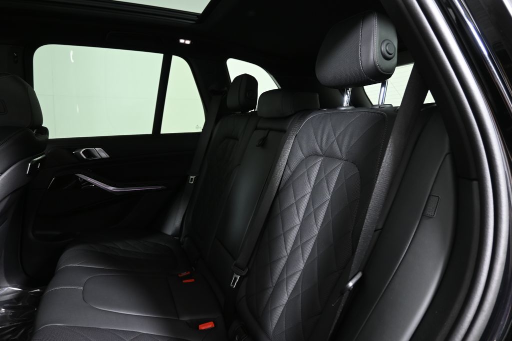 Thumbnail: 2024 BMW X5 - 4