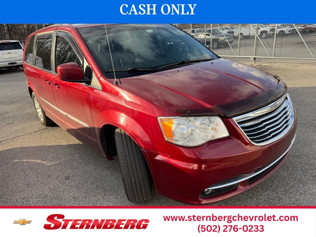 2014 Chrysler Town & Country Touring FWD