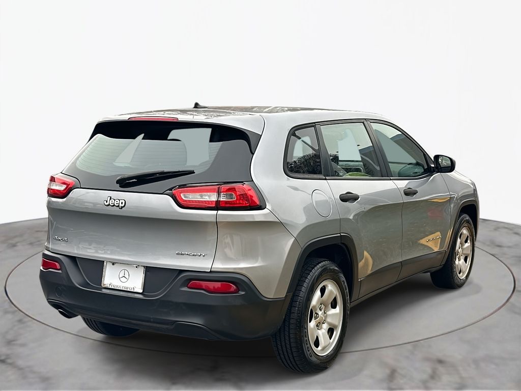 Thumbnail: 2014 Jeep Cherokee - 7