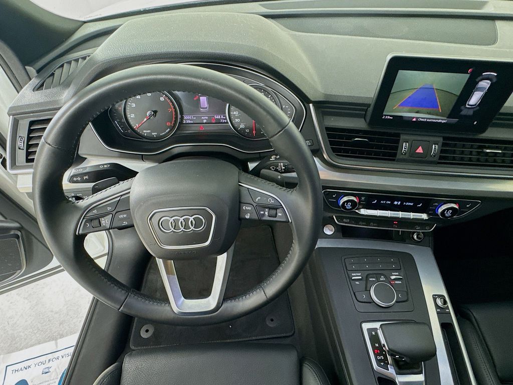 Used Car 2020 Audi Q5  45 Premium For Sale Under $25,000 In Austin, Texas